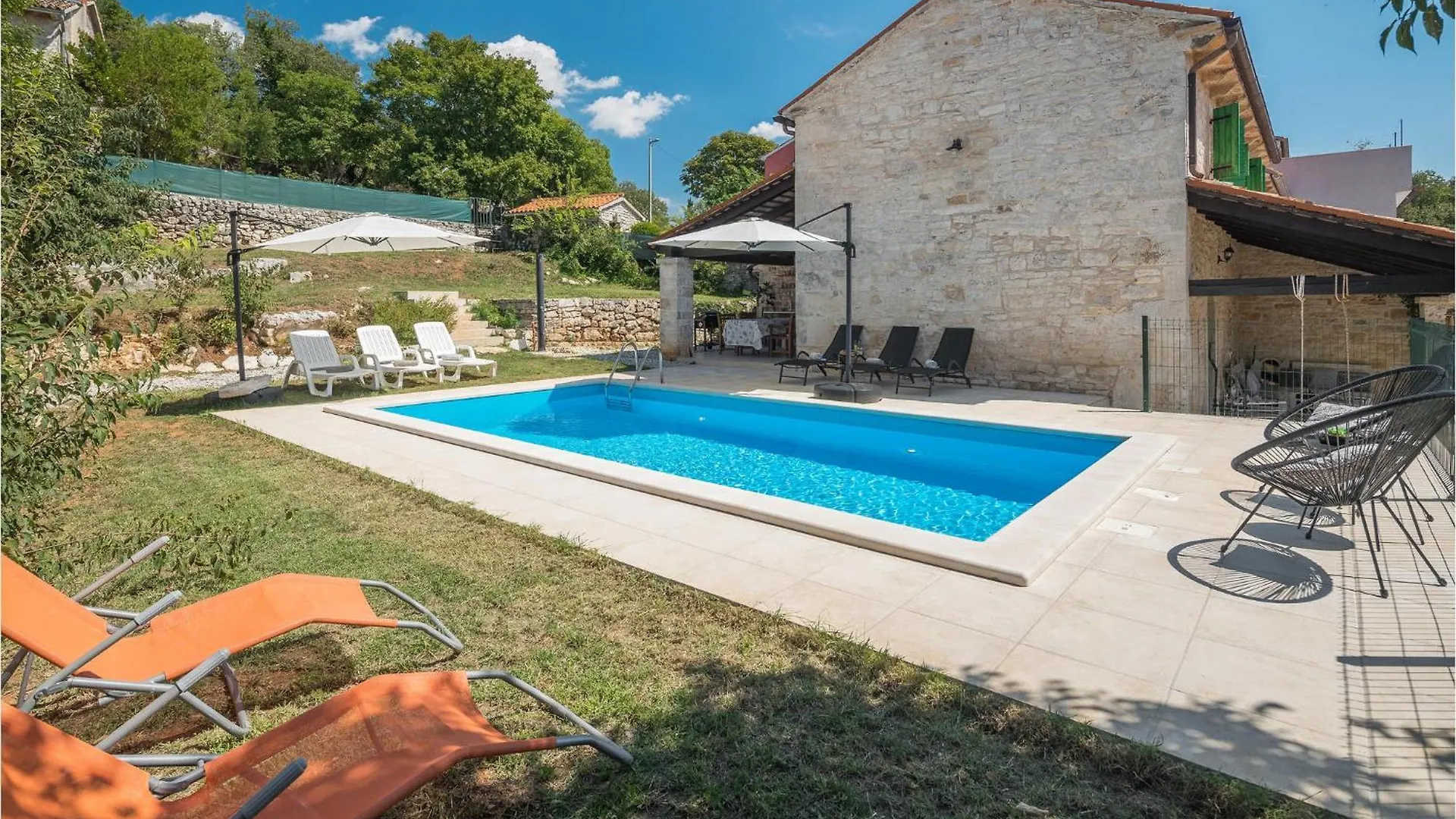3 Bedroom Lovely Home In Sorici